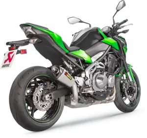 Silencieux moto Kawasaki Z 900 (2017–2019) - Akrapovic Slip-On Line Titane