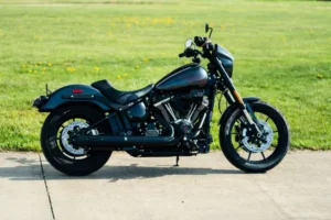 Silencieux Slip-On HP40 4" - Harley-Davidson Softail 117 (2025-2026) - RINEHART RACING