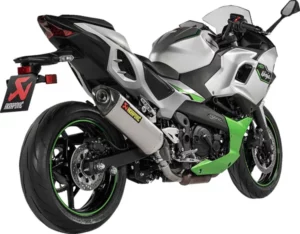 Silencieux Slip-On – Kawasaki Ninja 7 Hybrid 2024-2025 – Akrapovic – Titane & Carbone – Homologué ECE